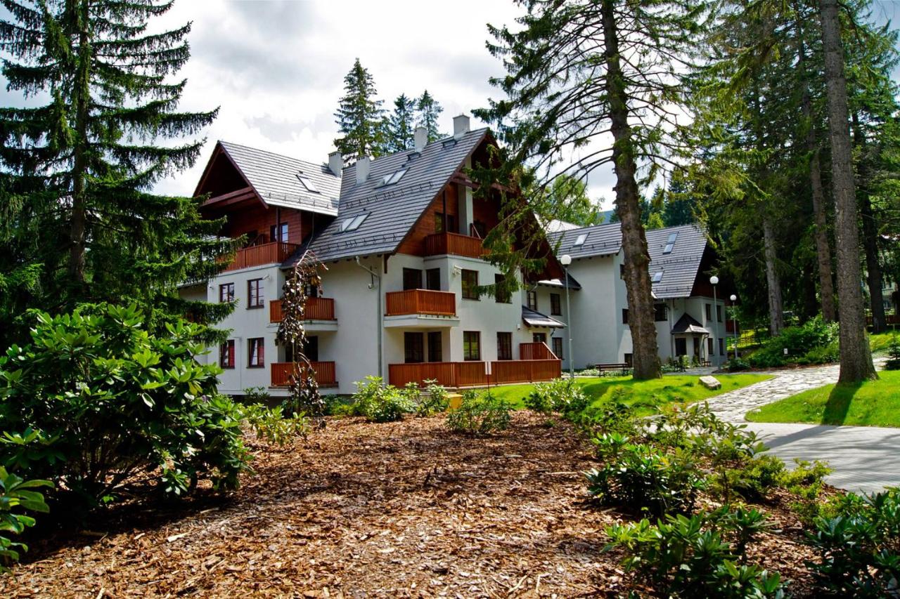 Stylowe Apartamenty Sun Seasons 24 w Karpaczu z Parkingiem by Noclegi Renters - B&B Karpacz