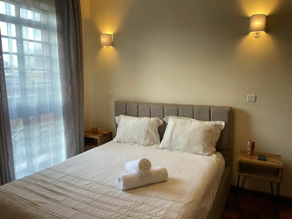 Stylish apartment in the heart of Westlands - Chambres d'hôtes Nairobi