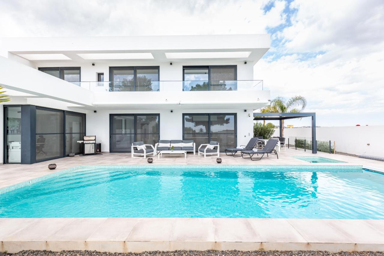 Luxury Villa Felicita Moraira - B&B Moraira