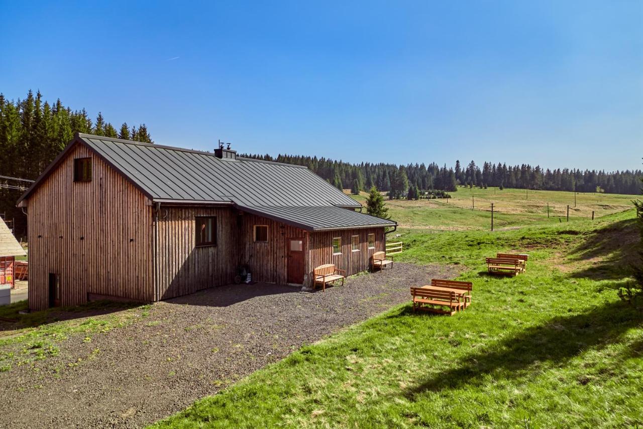 Apartmány Jelení vrch - Ferienwohnung Neuhammer