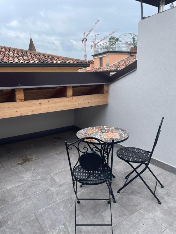 Chambre Lit Queen-Size avec Balcon