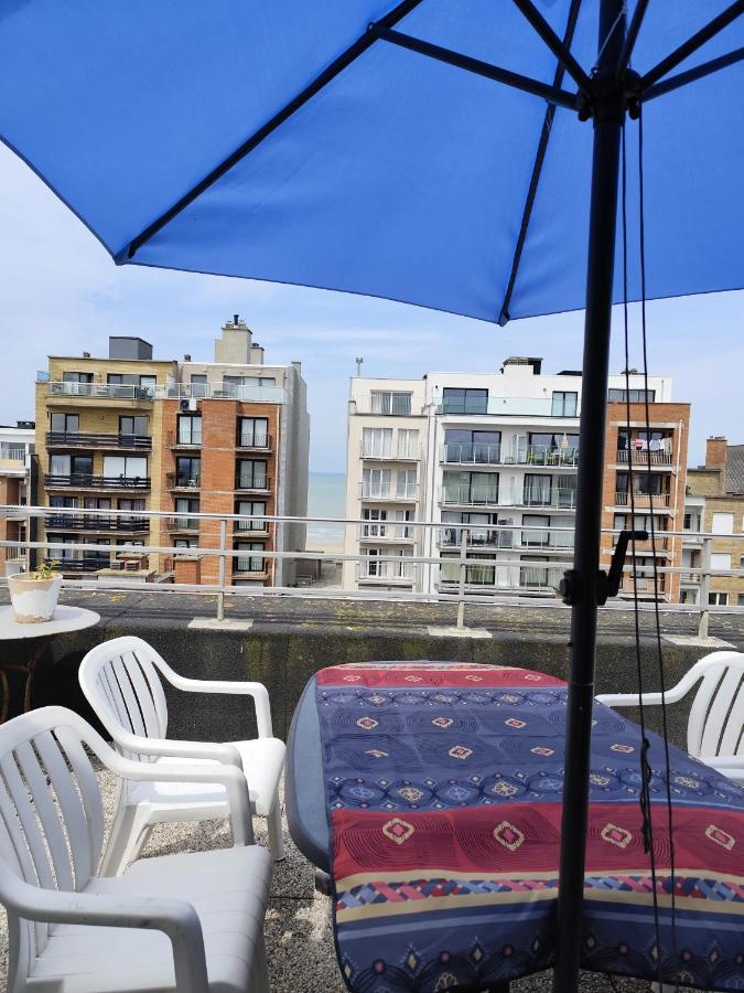 Knusse studio met groot terras te Middelkerke! - Chambres d’hôtes