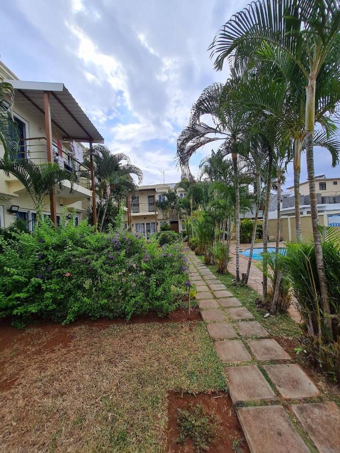Villa Palmiste Duplex 2 min walk to beach - B&B