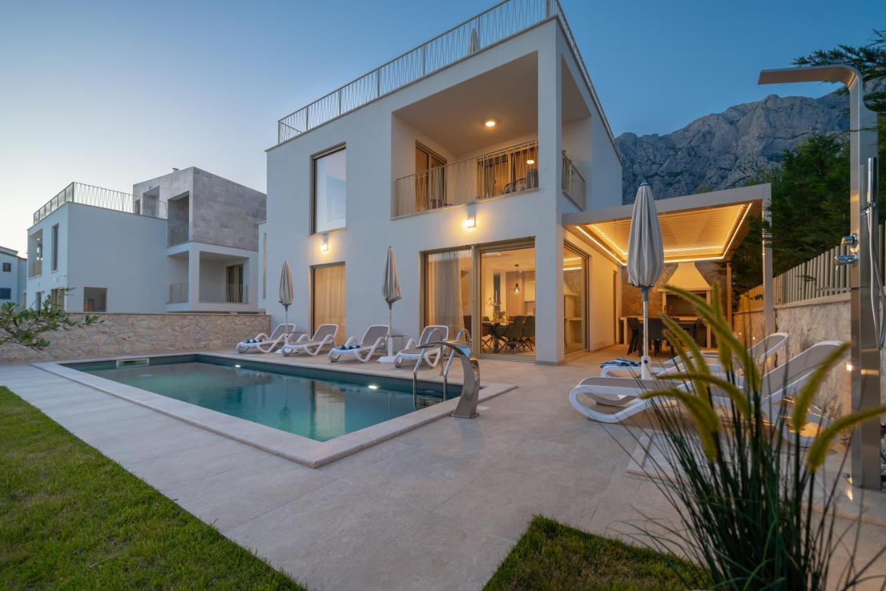 NEW! Villa Adore Makarska - Bed and Breakfast Makarska