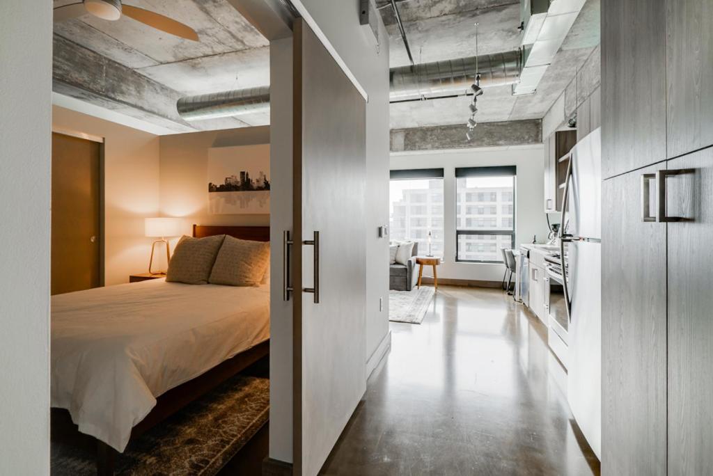 Sable 508 - One Bedroom - Bed and Breakfast Minneapolis