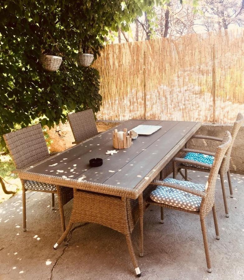 Toni - Ferienwohnung Brodarica