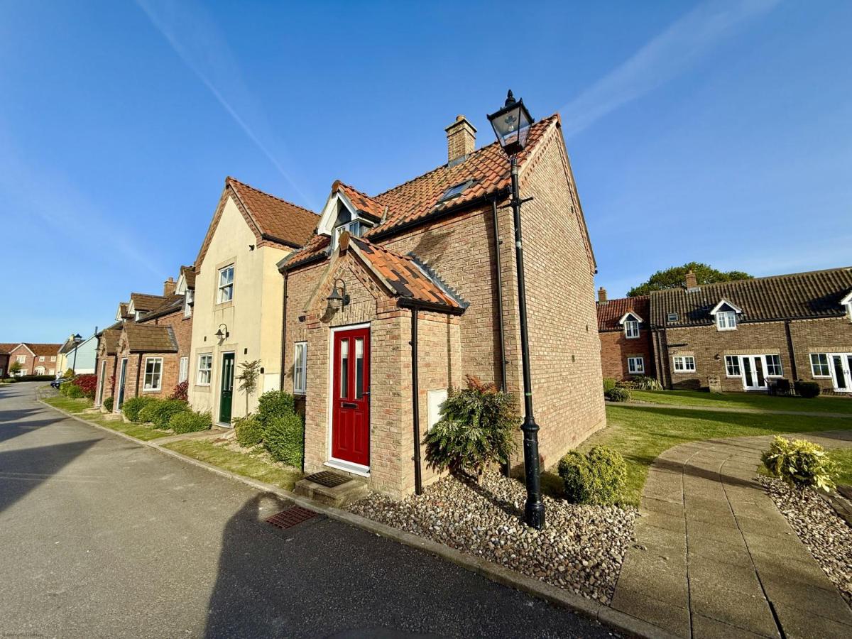 Tracey Island - Part of the The Bay Filey Holiday Village with pool, gym and direct beach access, pub, restaurant, tennis and meadows walks - Ferienwohnung Filey