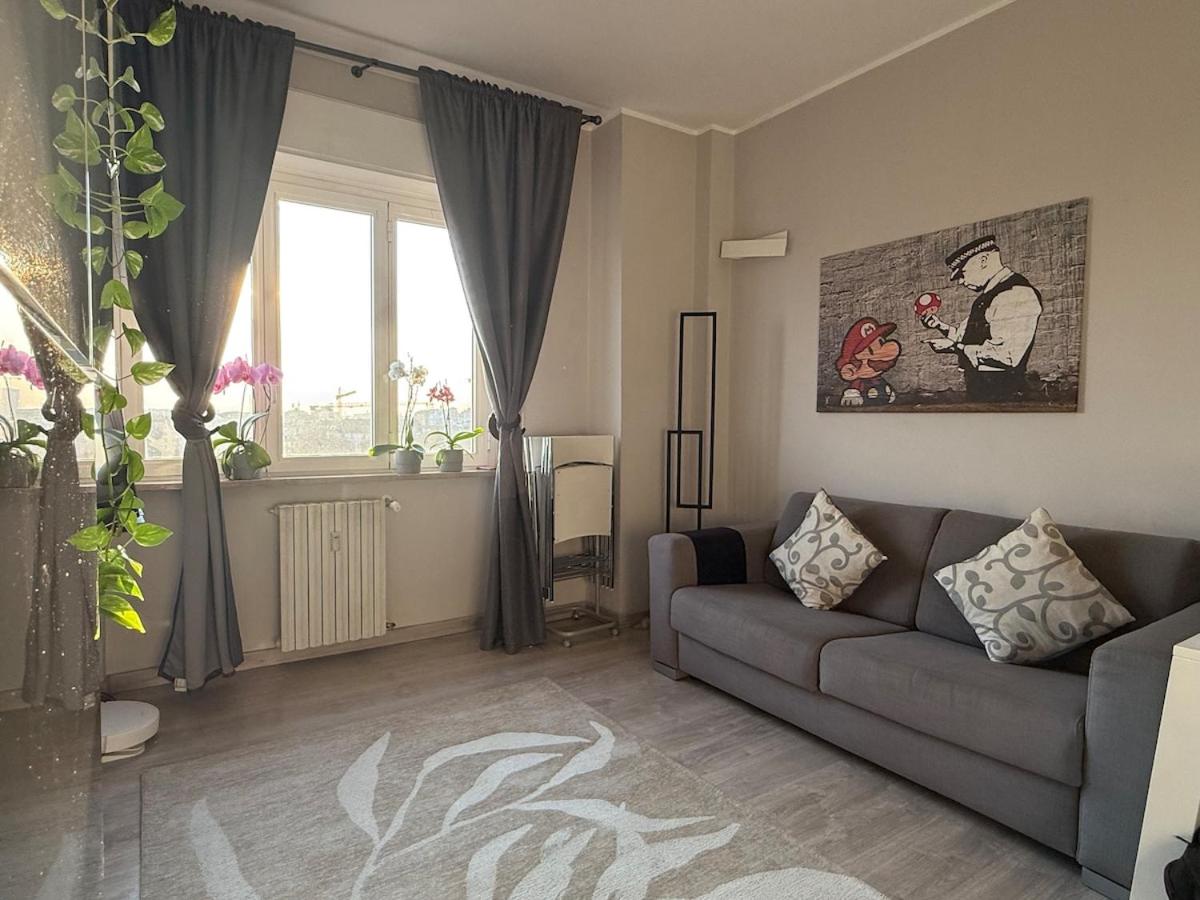Sette piani sul naviglio- 7th floor - B&B Milano