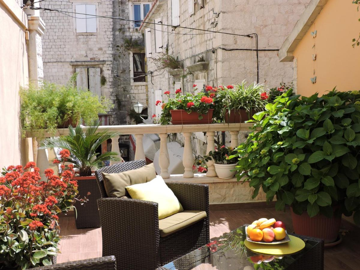 B&B Trogir - Apartments & Rooms Trogir Stars FREE PARKING - Bed and Breakfast Trogir