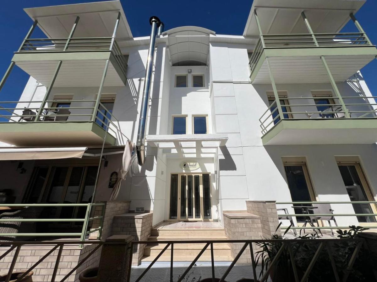 Annabell Houses & Rooms Raches - B&B