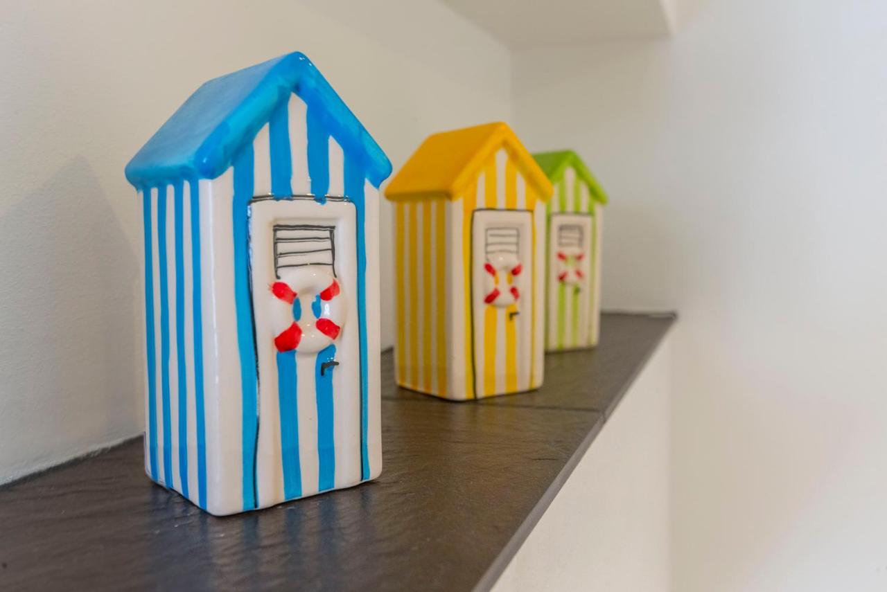 Zweibettzimmer mit eigenem Bad außerhalb des Zimmers
