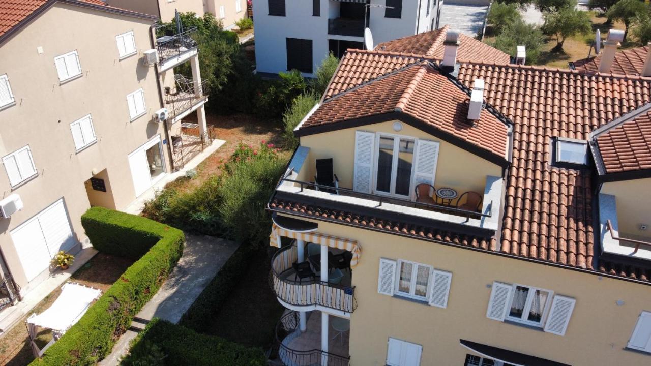 Appartement Sunny Maj - B&B