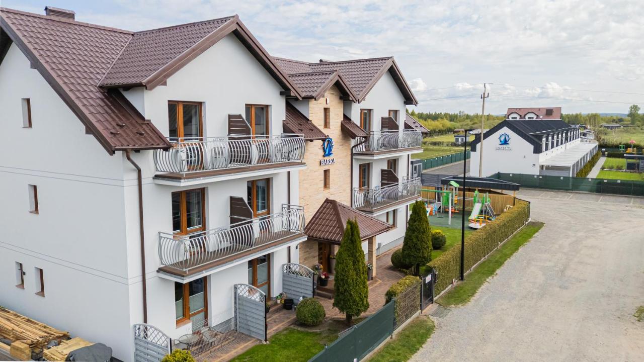 BARKA - Pokoje i Apartamenty Blisko Plaży - Ferienwohnung Karwia