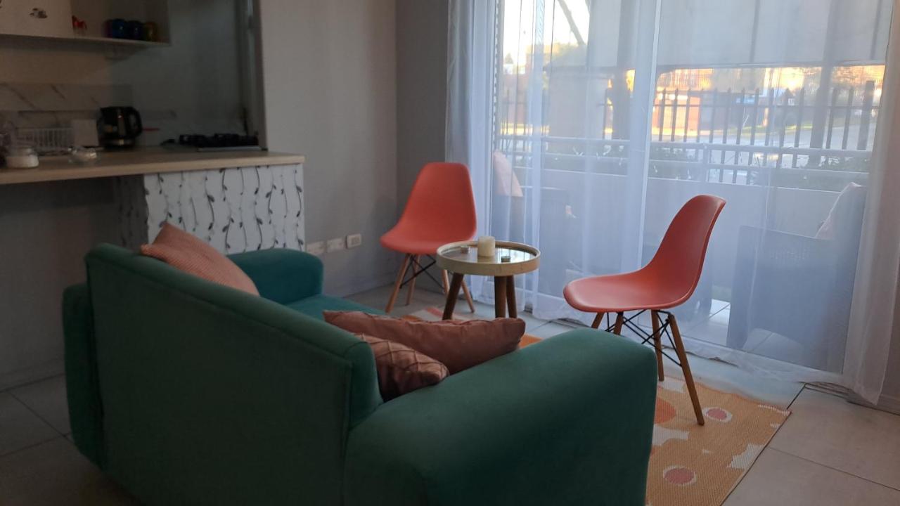 DEPARTAMENTO 3D 1 b DESAYUNO Estacion factura - Chambres d’hôtes