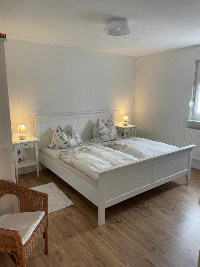 Ferienwohnung Hausen - B&B Hausen