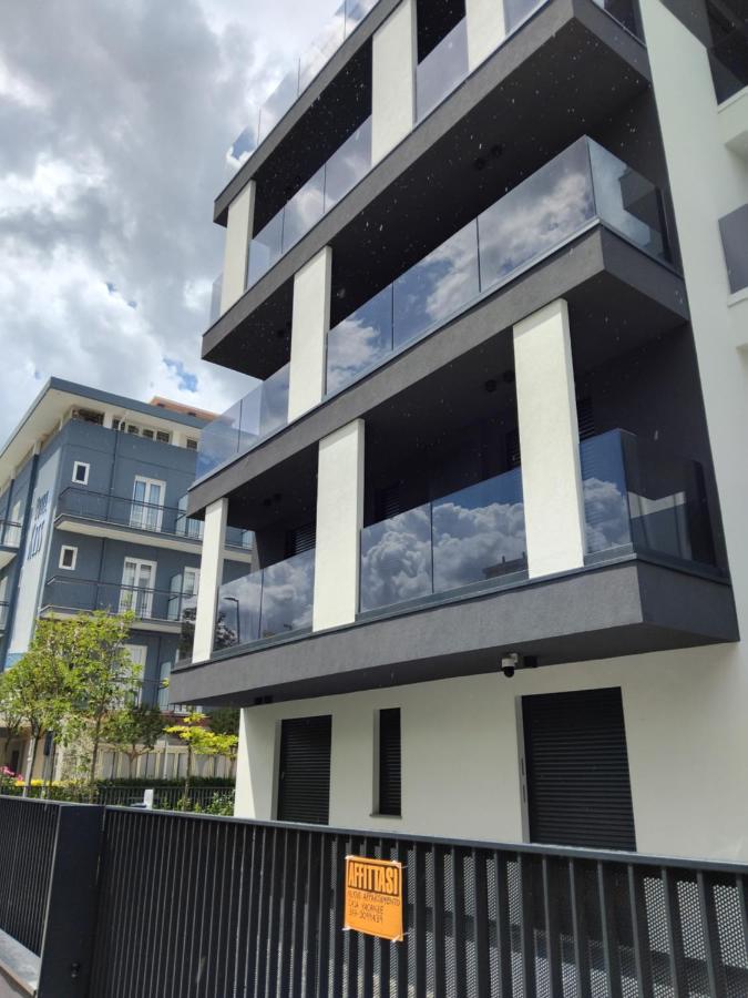 Monkey house - Bed and Breakfast Riccione