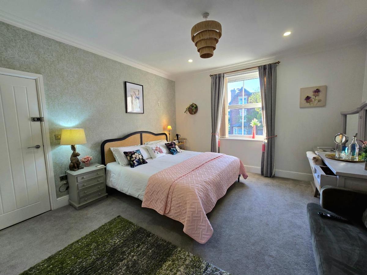 Superior King Suite
