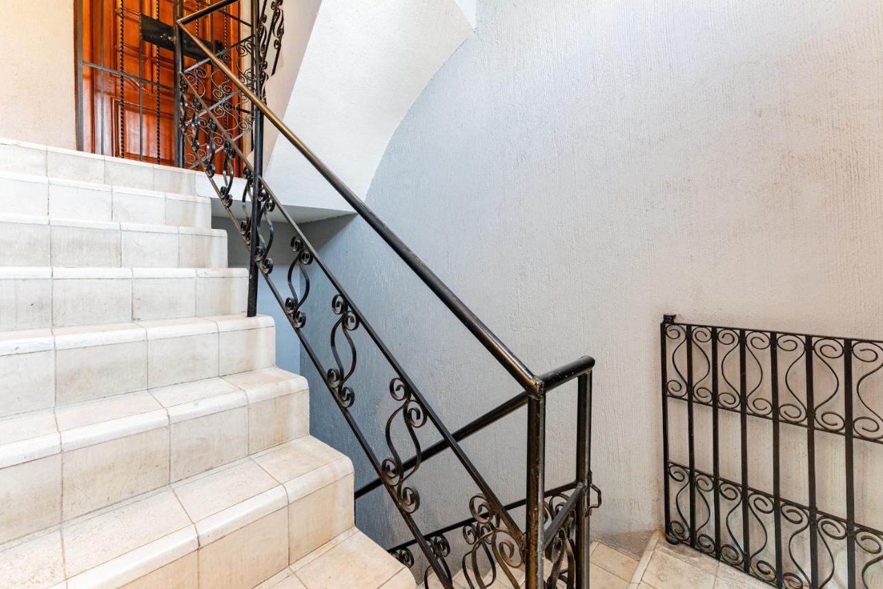 Bright and Secure Condo near Chapultepec & Museums - B&B Ciudad de México