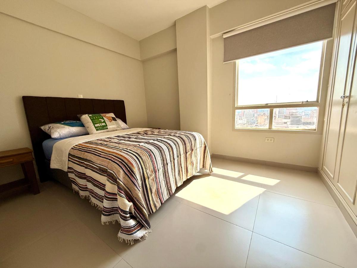 Appartement met 2 Slaapkamers en Uitzicht op de Baai