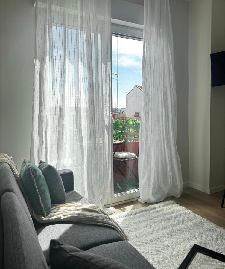 Retiro Residence Blue - B&B Madrid