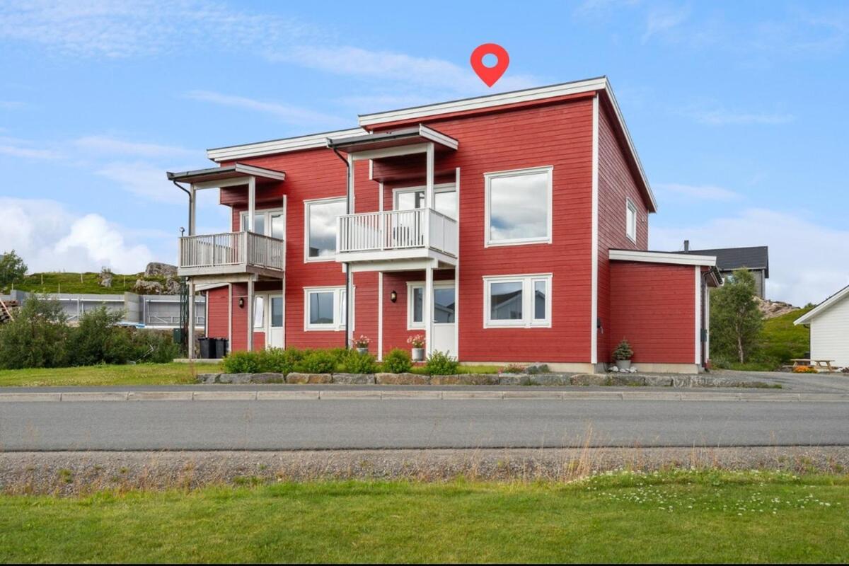 Cozy Lofoten Hideaway - Bed and Breakfast Leknes