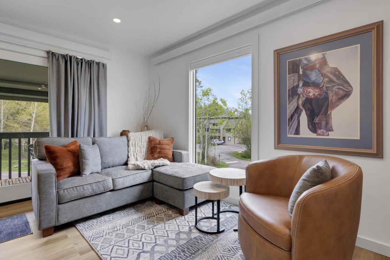 Two Bedroom Apartment 