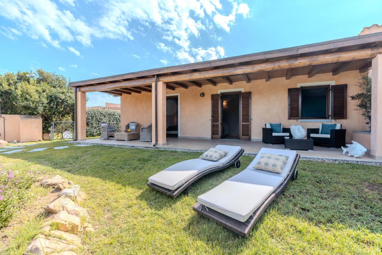 Villa Capo Coda Cavallo Baia Salinedda - Chambres d’hôtes San Teodoro