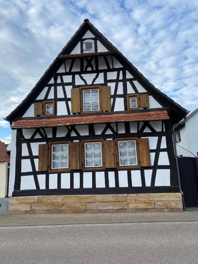 Historisches Fachwerkhaus anno 1717 - B&B