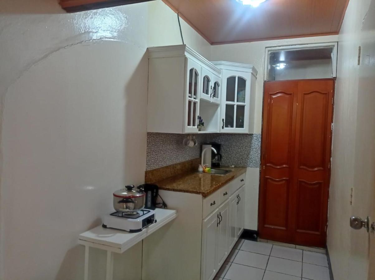 Comodo acogedor y con salida independiente - Ferienwohnung Managua