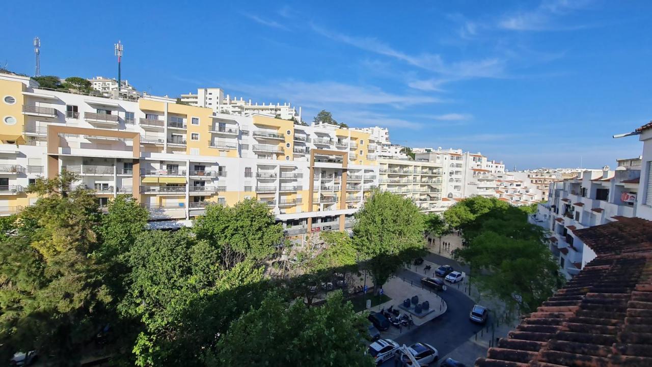 Apartamento T1 centro Albufeira - B&B Albufeira