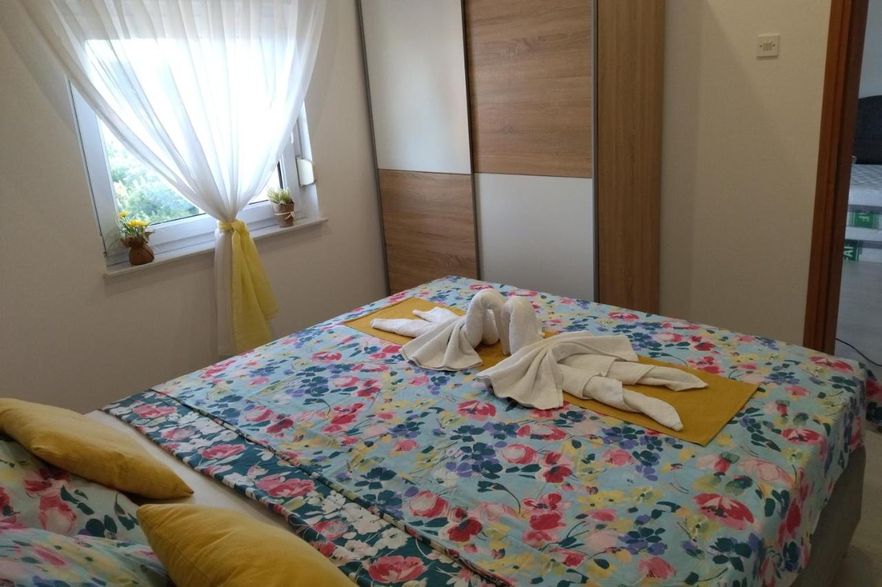Apartment mit 2 Schlafzimmern, Terrasse und Meerblick