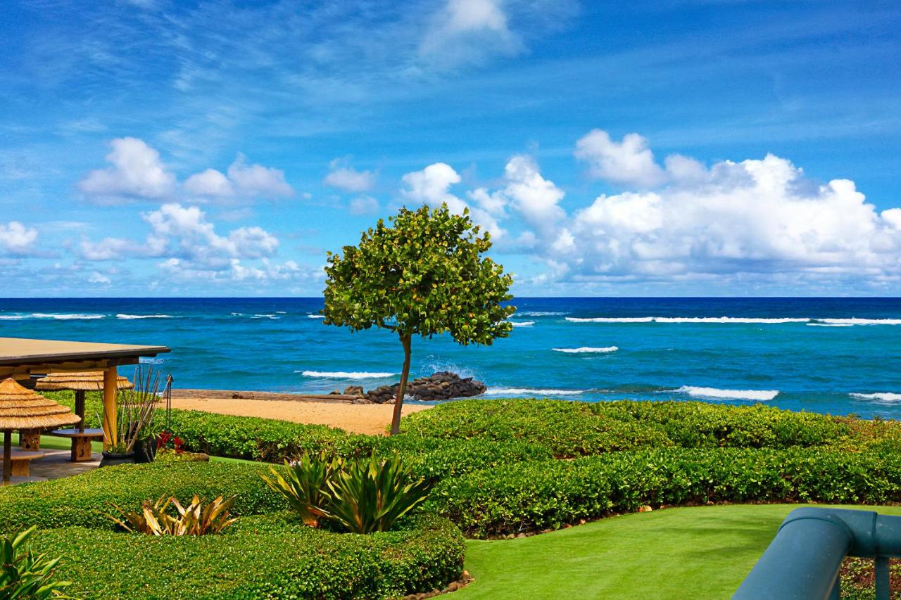 Waipouli Beach Resort Exquisite Ocean View Condo With Beach Front View! AC Pool - Bed and Breakfast