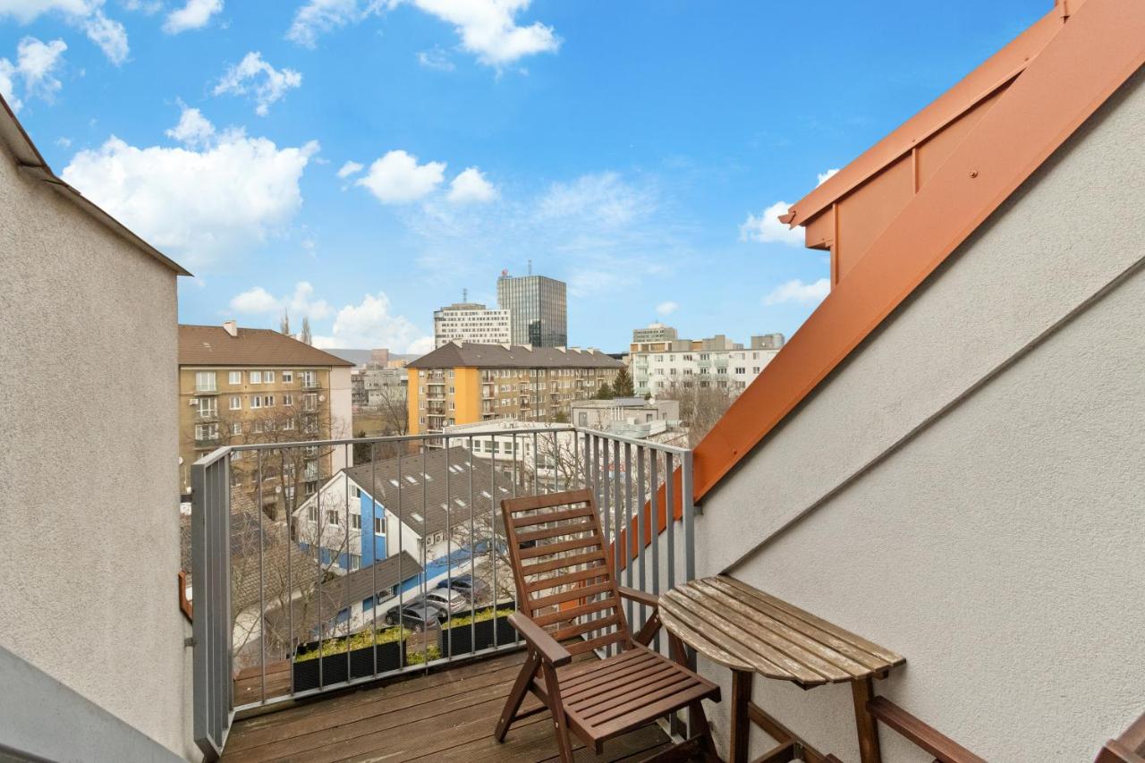 Útulný apartmán s klímou - Ferienwohnung Bratislava