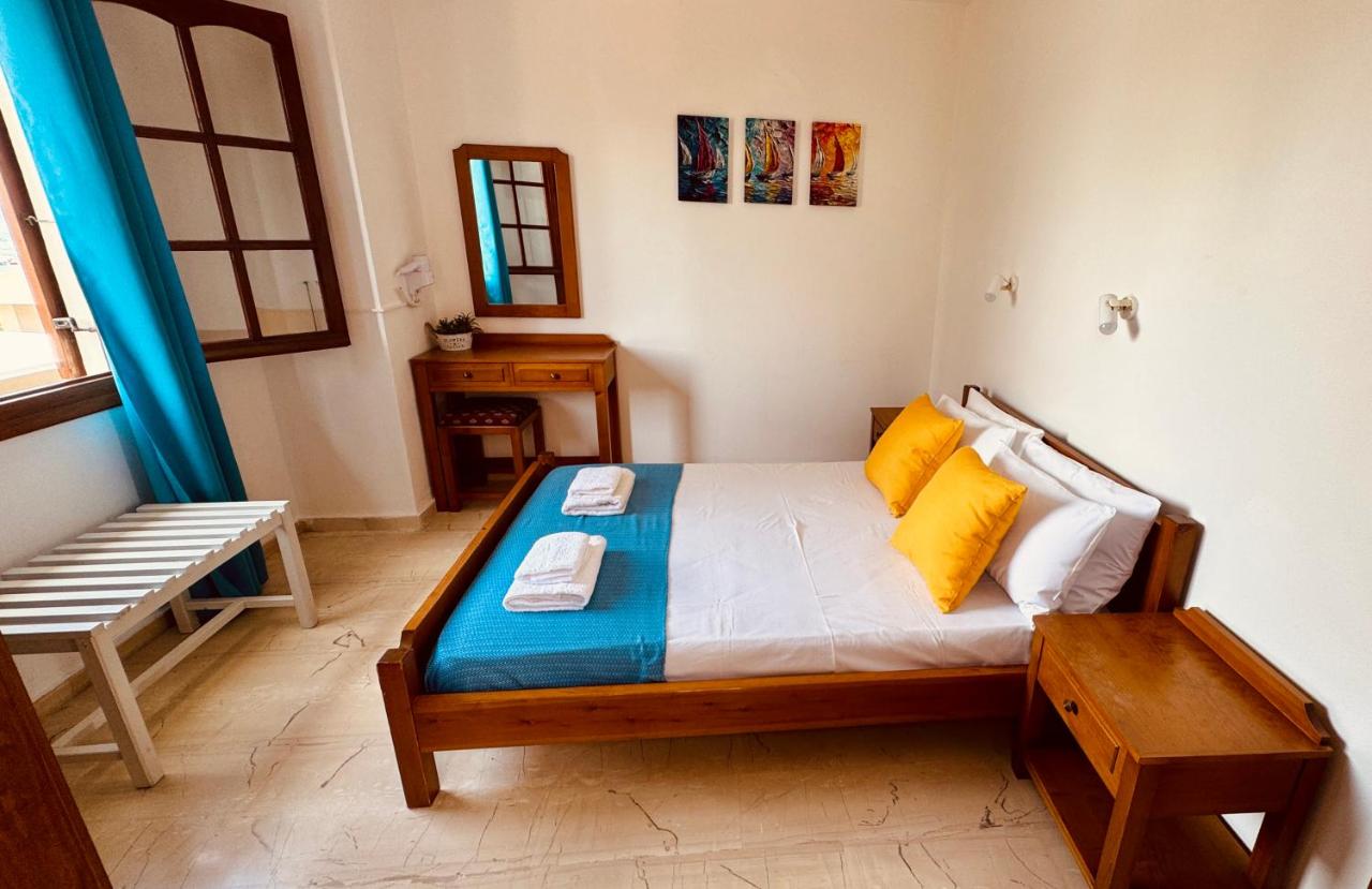 One-Bedroom Apartment with Sea View and Balcony 28