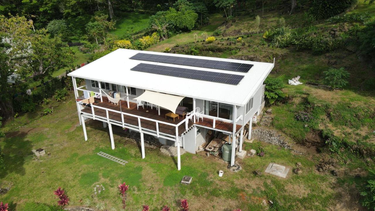 Waterfront modern 3br home Vale Ni Vonu - B&B Qacavula Settlement