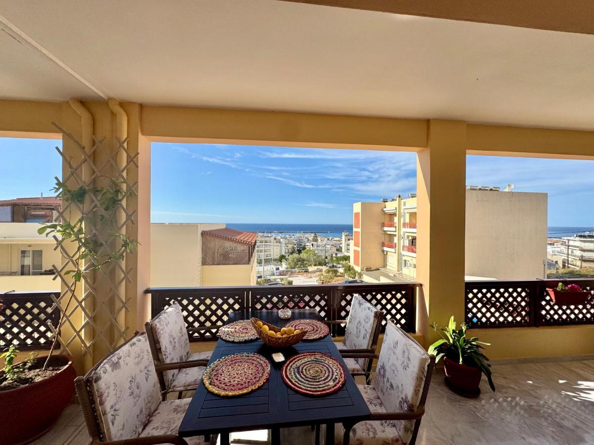 Voula's Sea View Apartment - Ferienwohnung Áyios Andónios