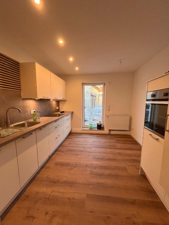 Monteur-Haus Veilchen Berlin Pankow, Französisch-Buchholz - Ferienwohnung Berlin