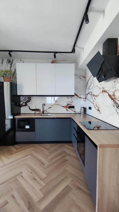 Luxury Belmondo - Ferienwohnung Durrës