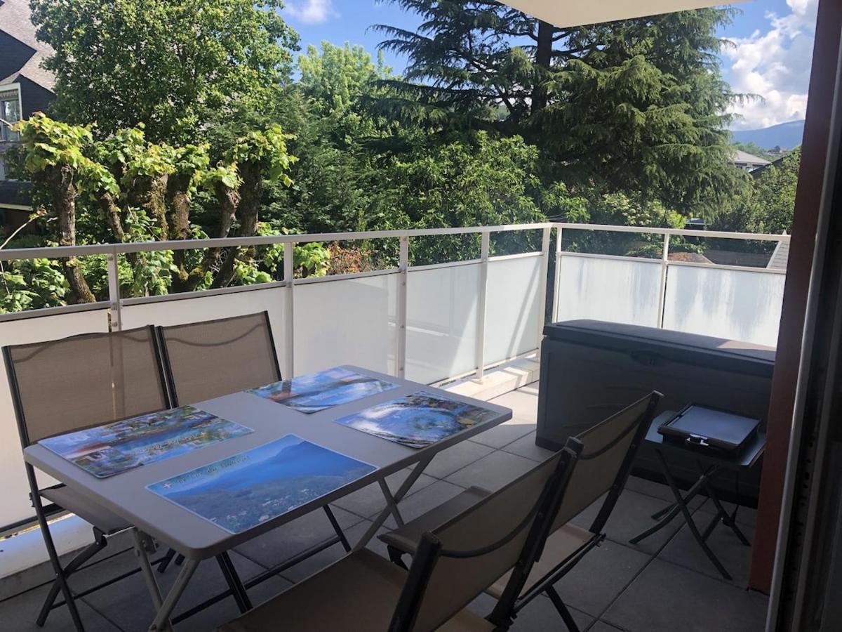 Appartement T2 48 m2 le Cliper B proche du lac, 1 chambre garage terrasse - B&B Aix-les-Bains