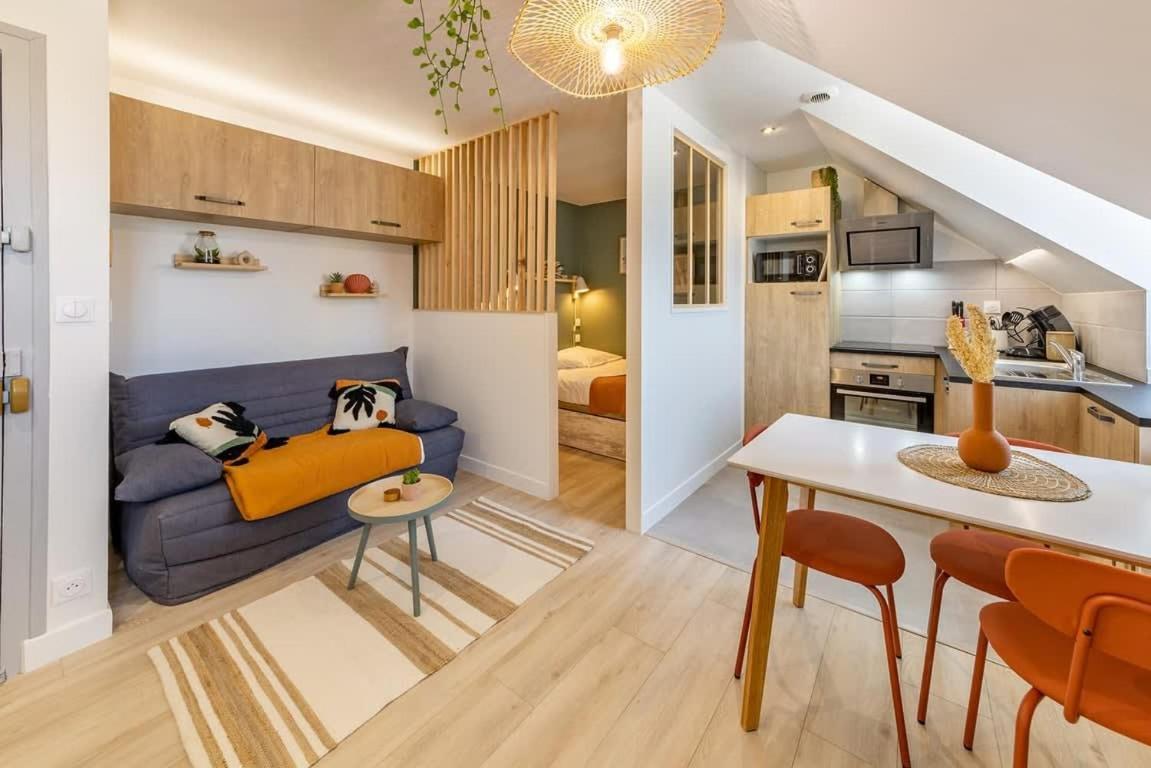 Saint-Enogat - Cosy et rénové - Plage à 400m - B&B