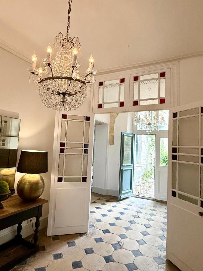Le Clos Notre Dame chambres de charme en hypercentre Poitiers - B&B