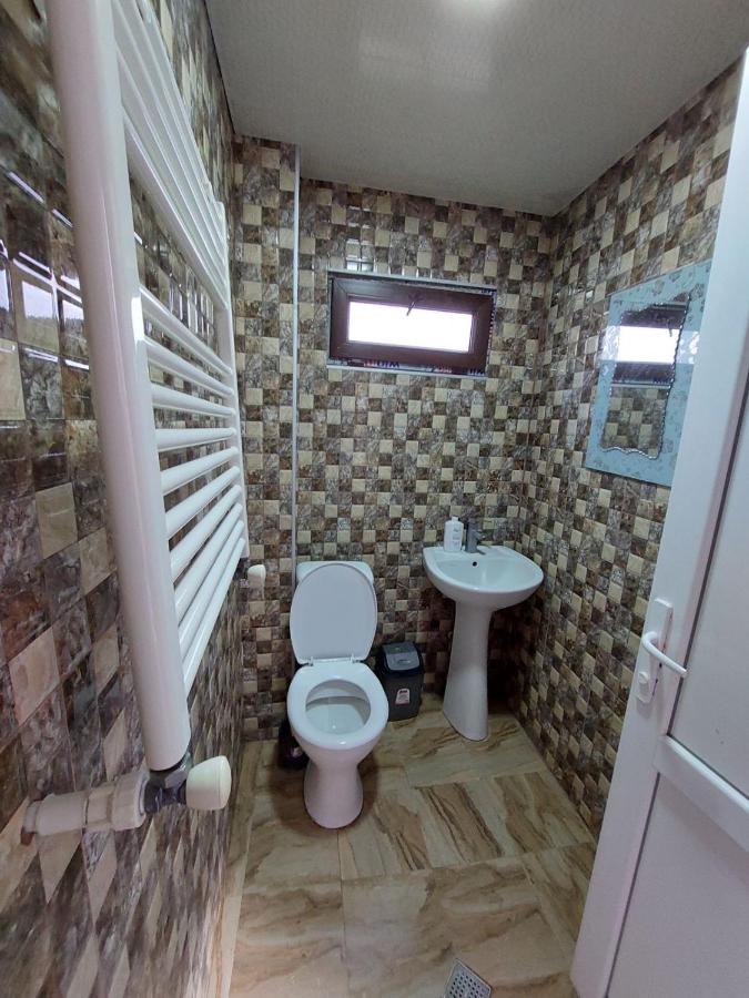 EL George's guesthouse - B&B Bordshomi