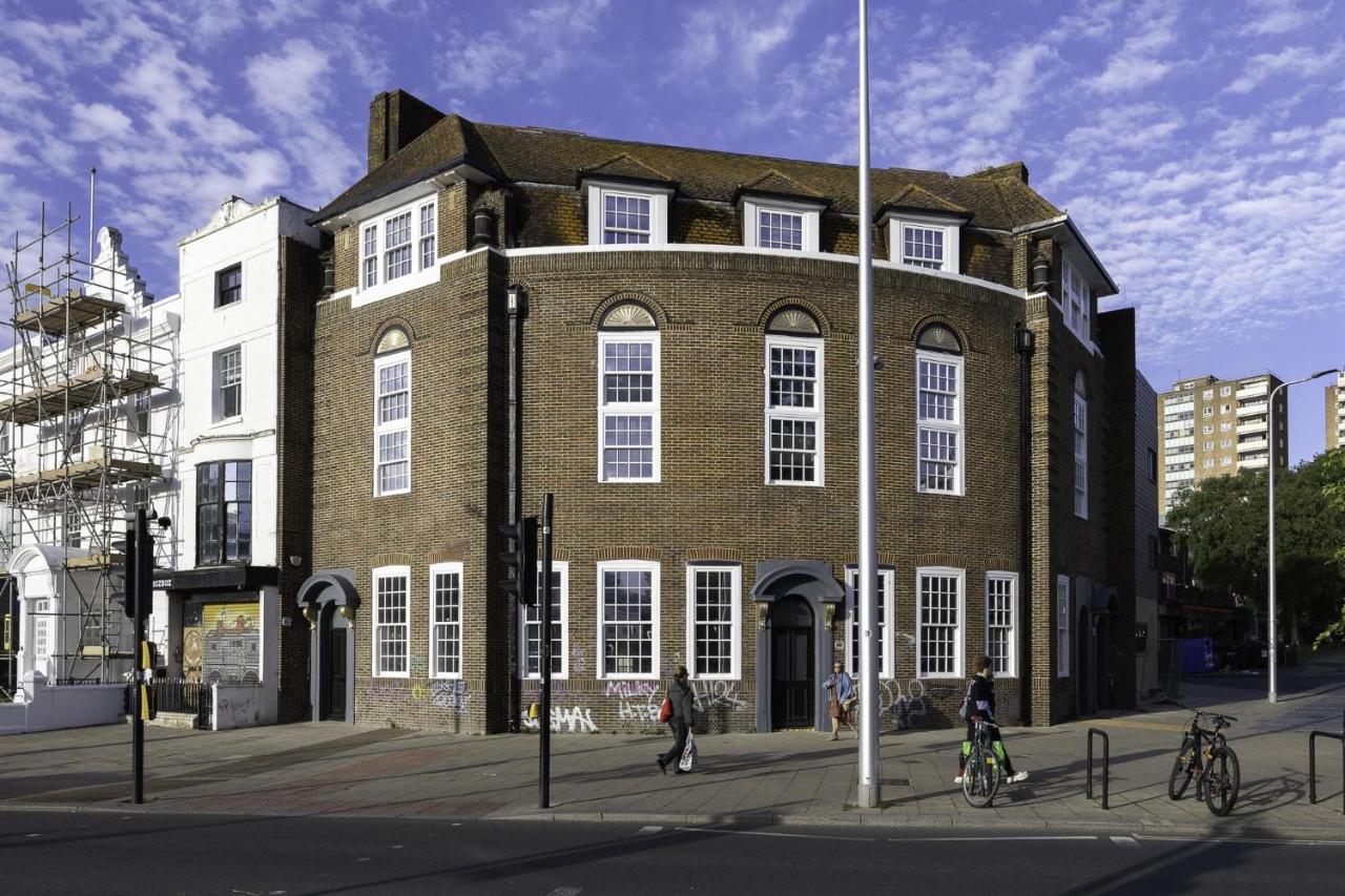 Buzzing Brighton Apartments By My Getaways - B&B Brighton