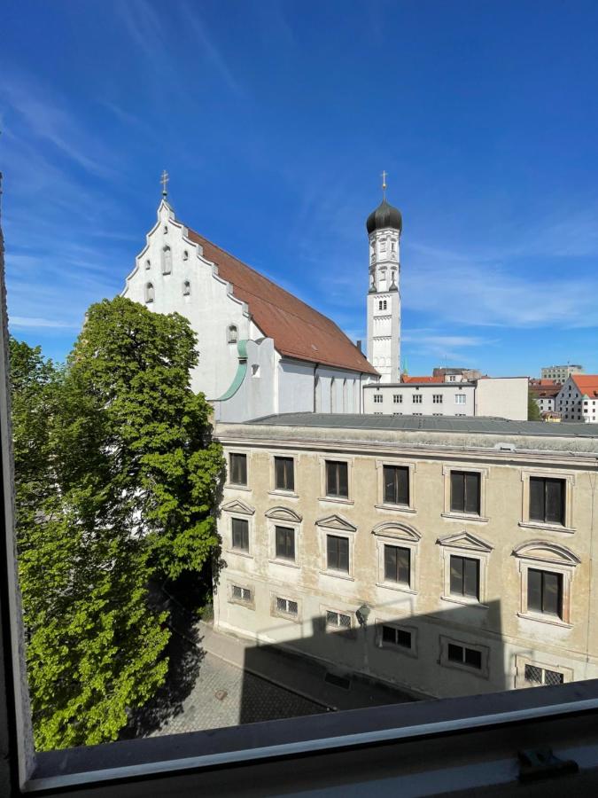 City-Apartment mit Theaterblick - Ferienwohnung Augsburg