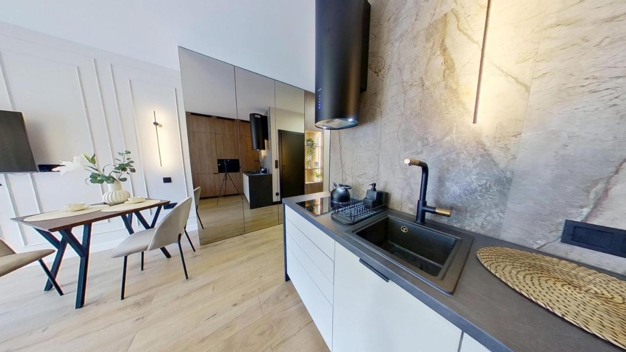 Czysta 123 Studio Premium - Chambres d’hôtes Wrocław