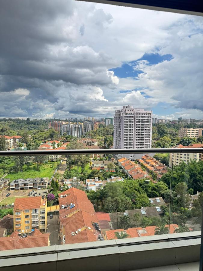 2BR WiFi pool gym free breakfast Westlands nairobi - Bed and Breakfast Nairobi