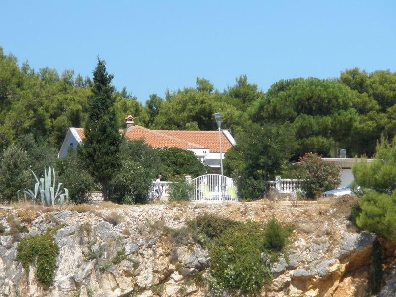 Villa Pagar - with jacuzzi - Renovated in 2022 - B&B