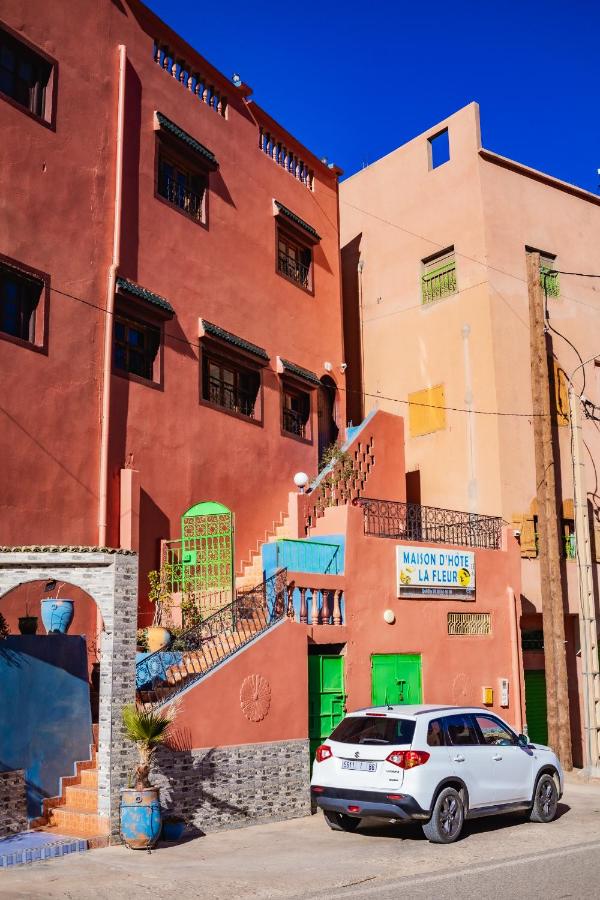 Habitación Triple con vistas al jardín