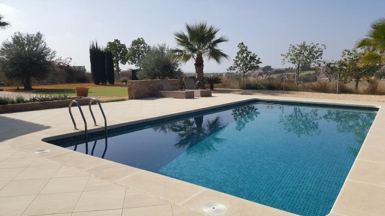 Luxurious private villa 3 bedrooms first line gof - B&B