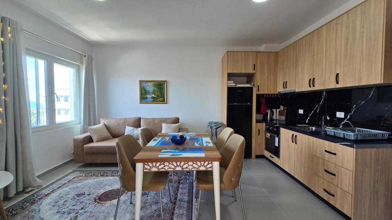 Seaside Apartment - Ferienwohnung Golem